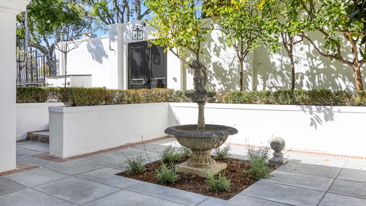 Photo of Outdoor in Claremont