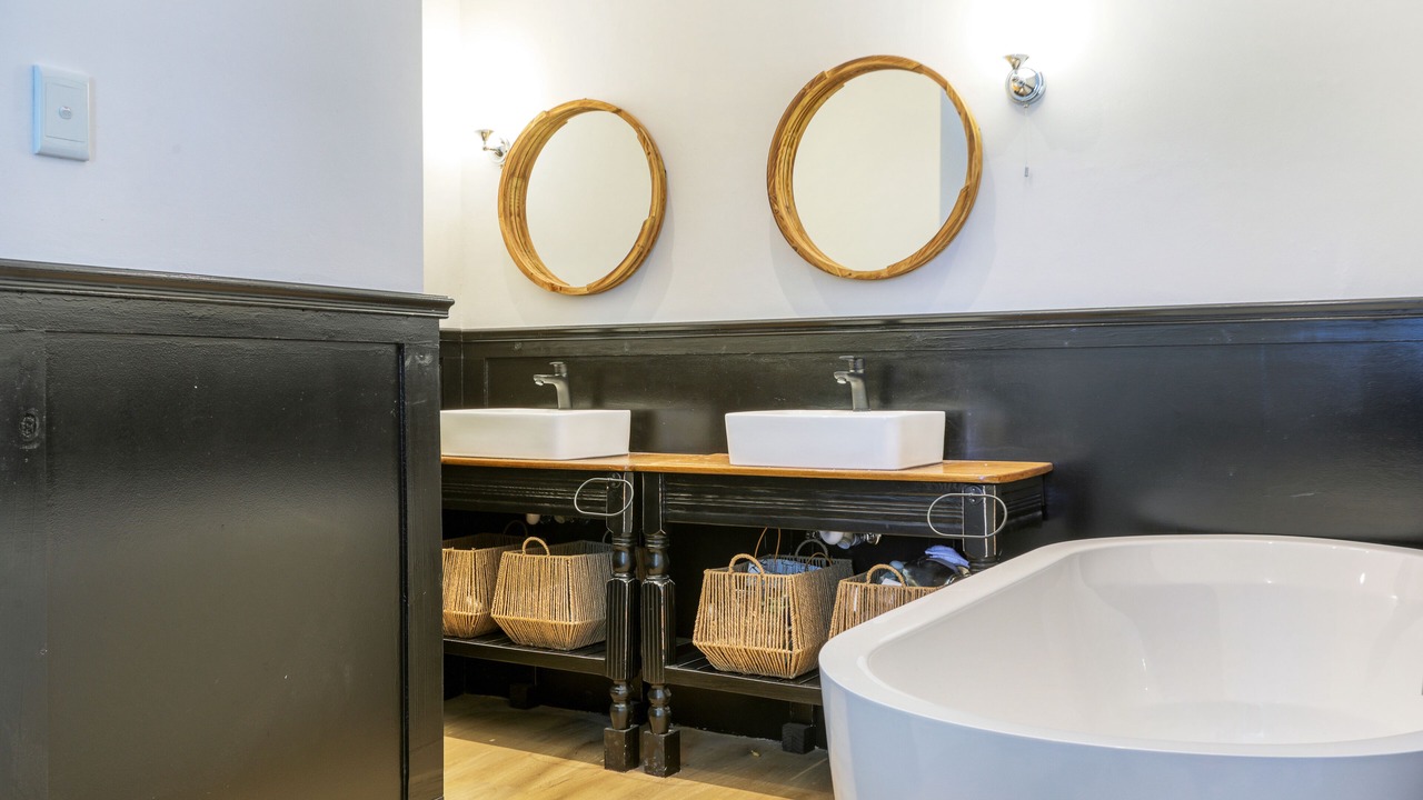 Photo of Bathroom in Claremont