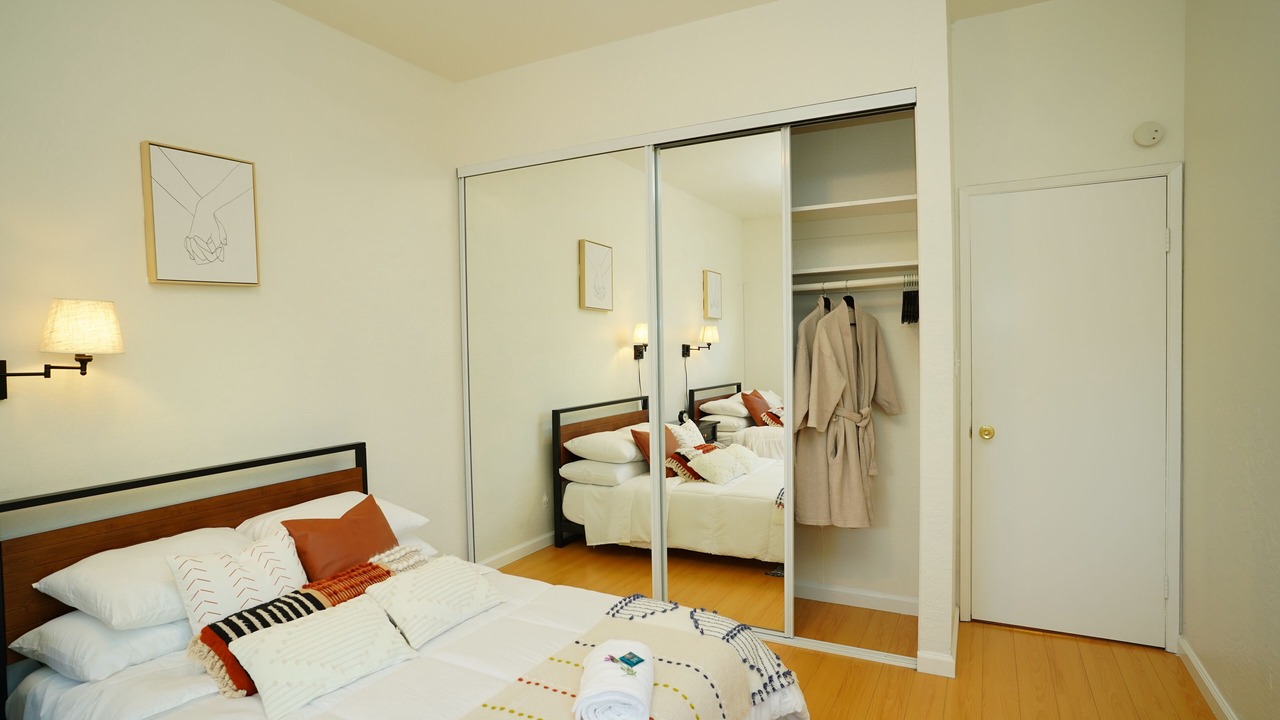 Photo of Bedroom in Oak Center