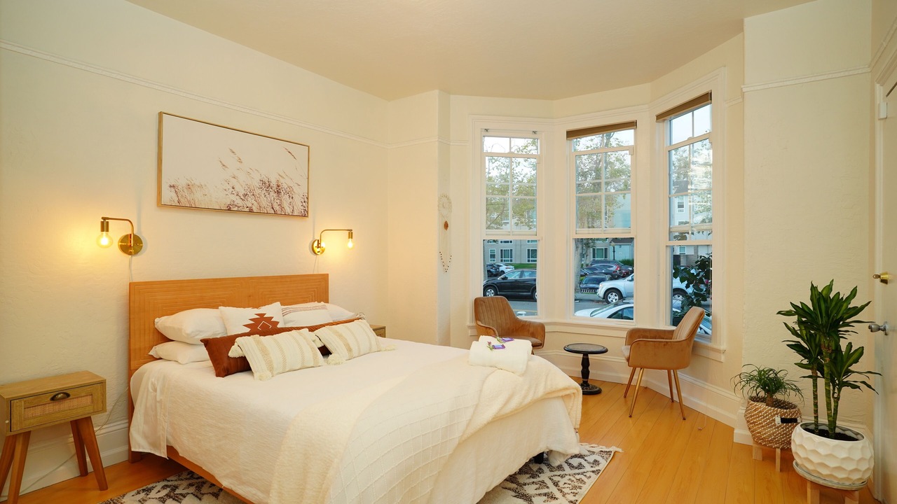 Photo of Bedroom in Oak Center