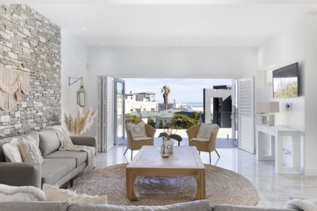 Photo of Livingroom in West Beach