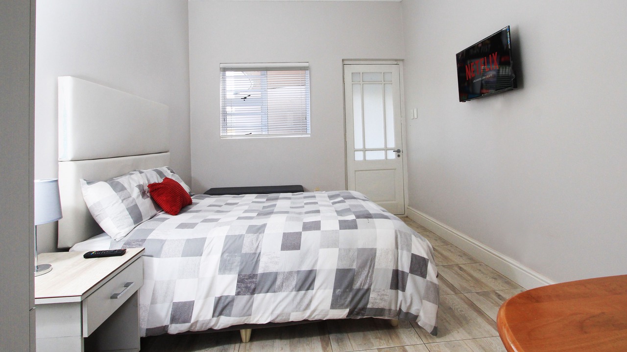 Photo of Bedroom in Rondebosch