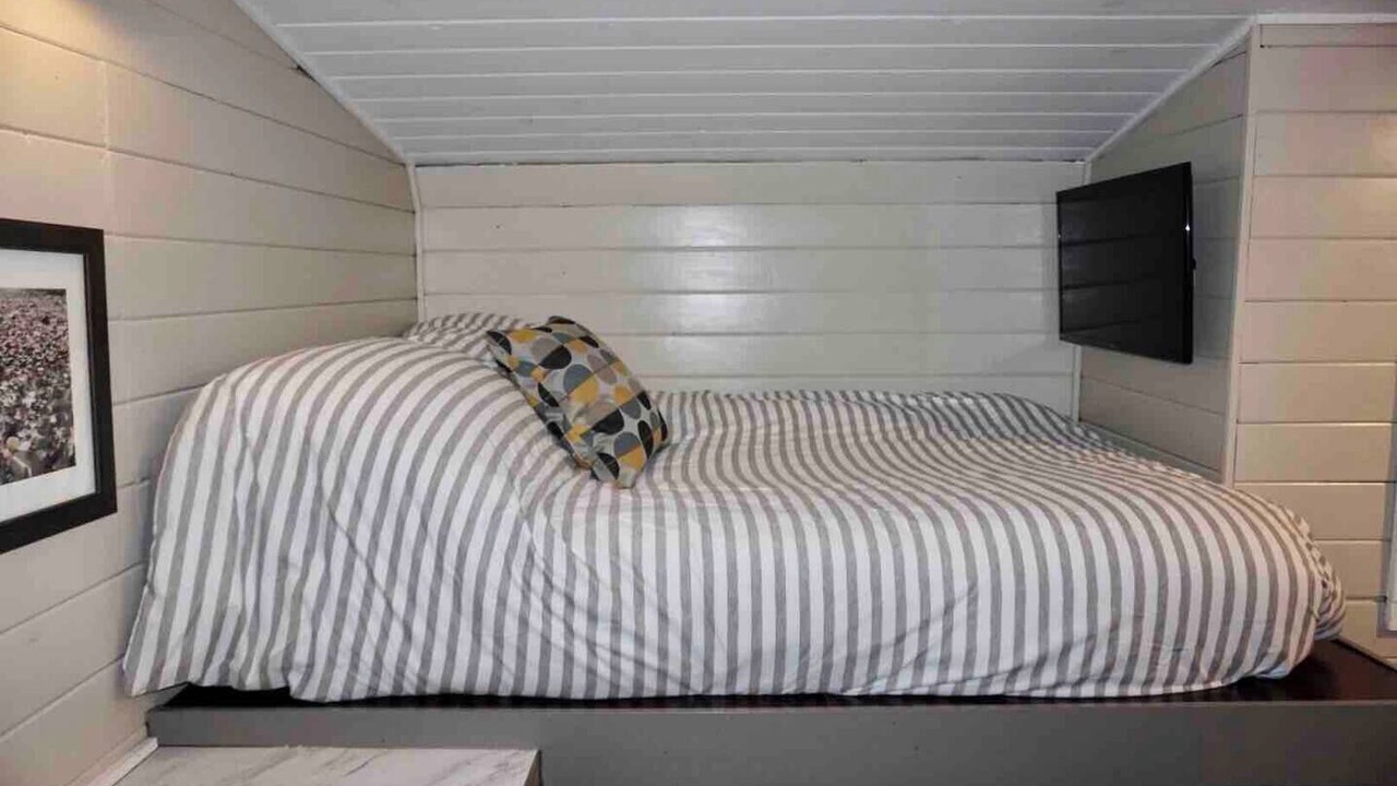 Photo of Bedroom in Guerneville