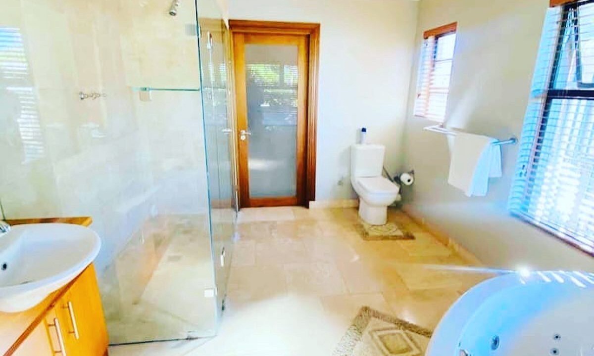 Photo of Bathroom in Beacon Bay