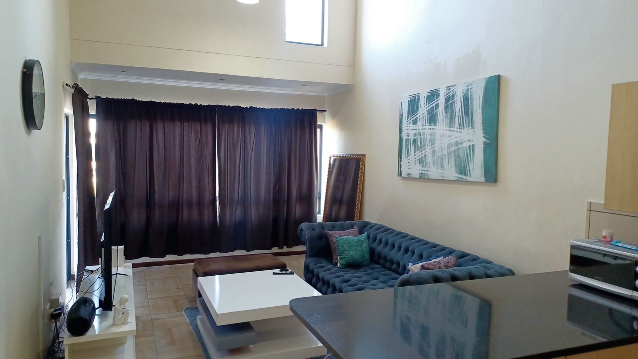 Photo of Livingroom in Greater Johannesburg Metropolitan Area