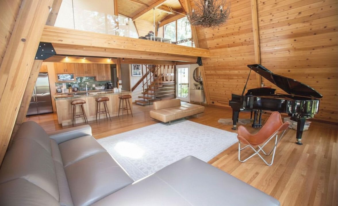 Photo of Livingroom in Uptown Brisbane