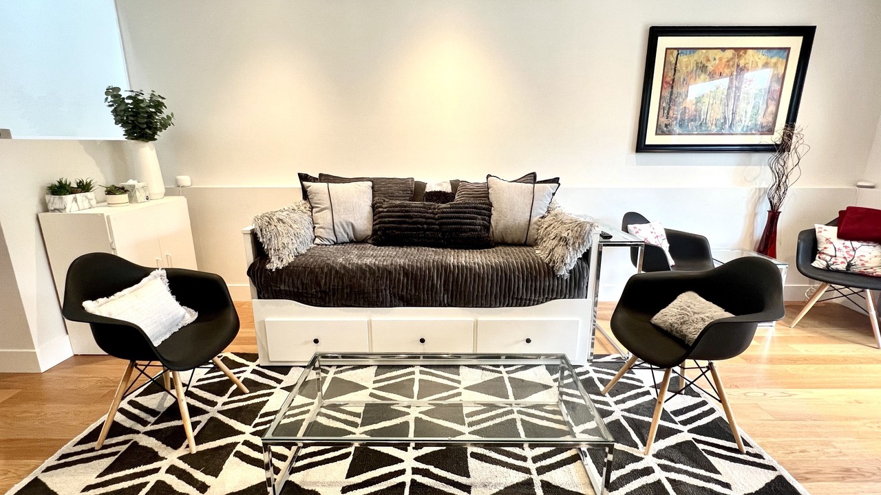 Photo of Livingroom in Outer Sunset