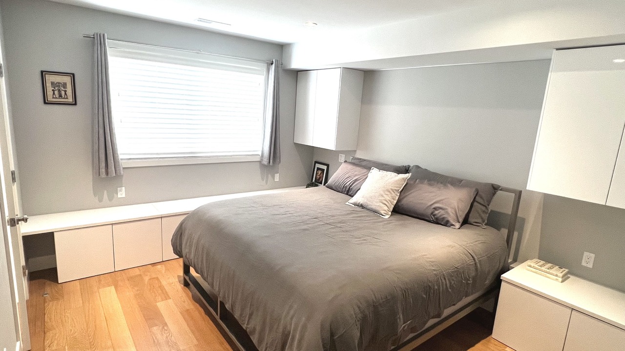 Photo of Bedroom in Outer Sunset