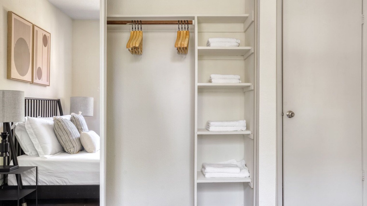 Photo of Bedroom in Shoreline West