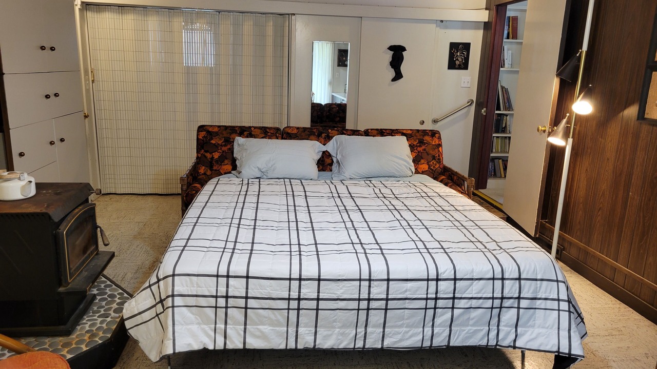 Photo of Bedroom in Ukiah
