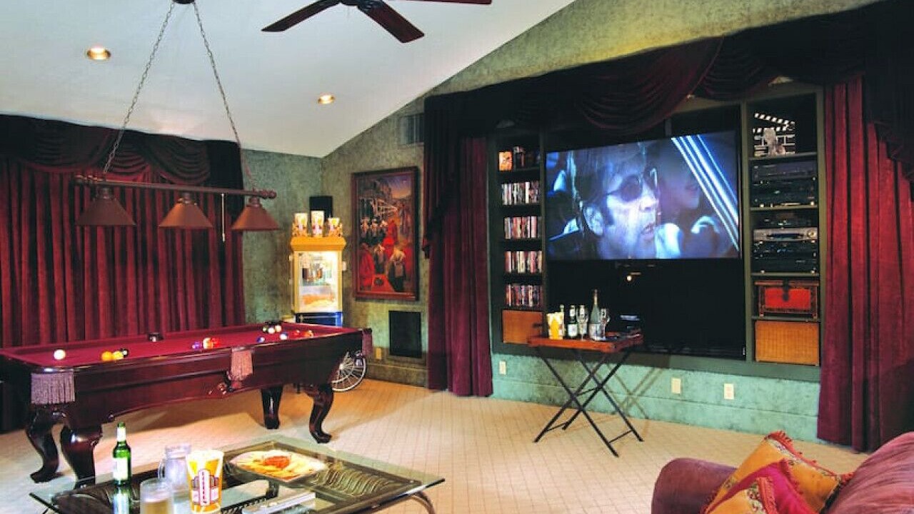 Photo of Livingroom in Penngrove