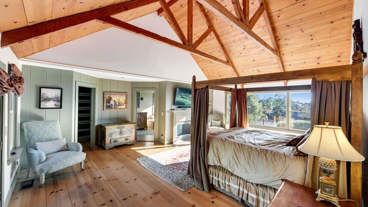 Photo of Bedroom in Penngrove
