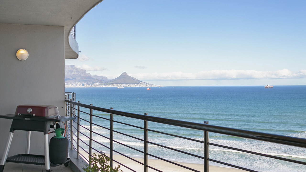 Photo of Outdoor in Bloubergstrand