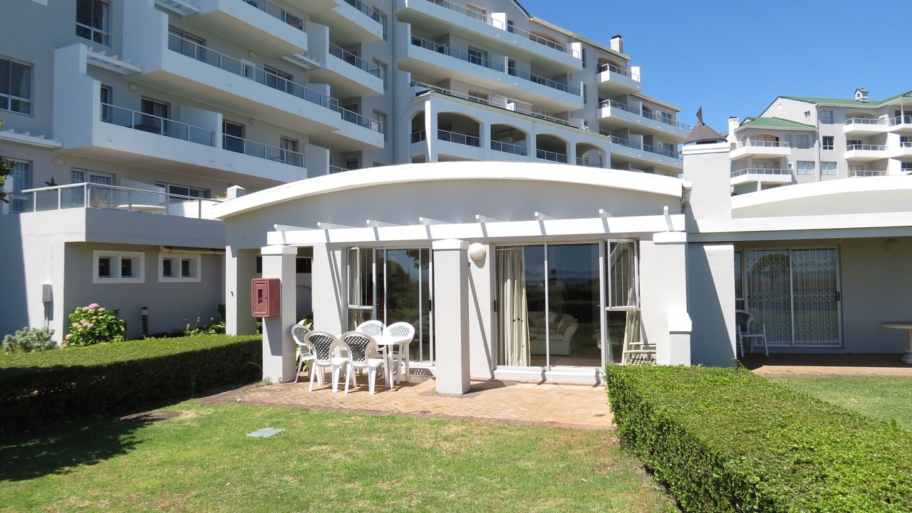 Photo of Outdoor in Strand