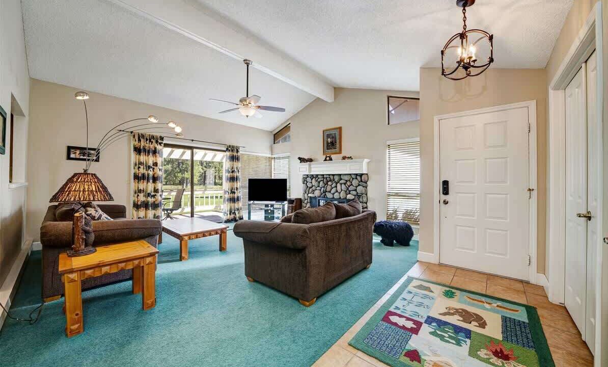 Photo of Bedroom in Plumas Eureka Estates