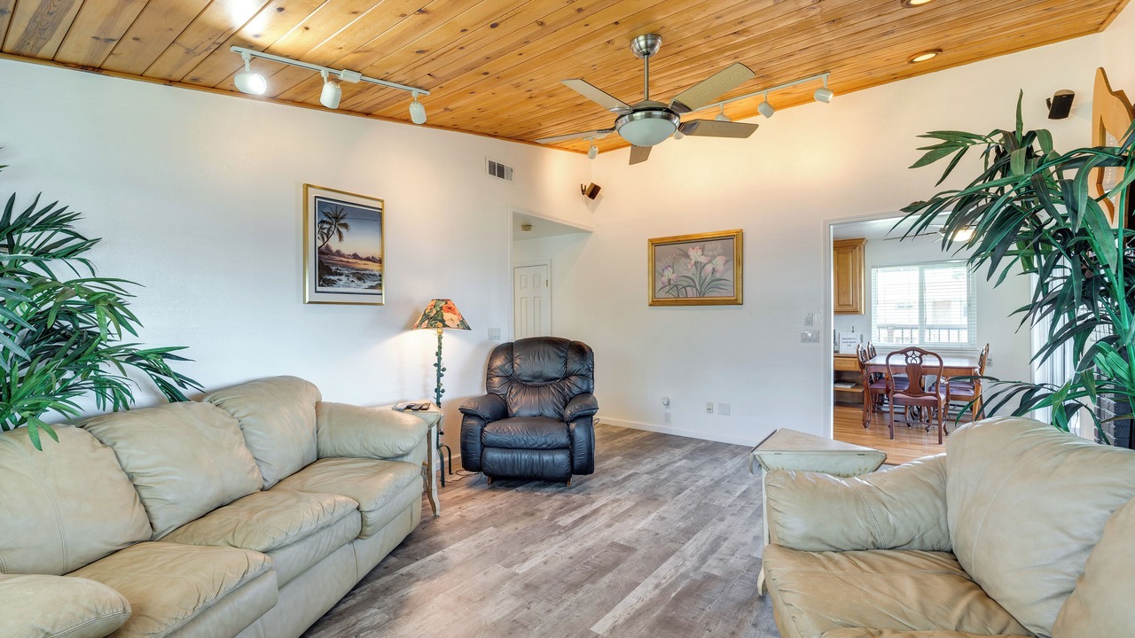 Photo of Livingroom in Bethel Island