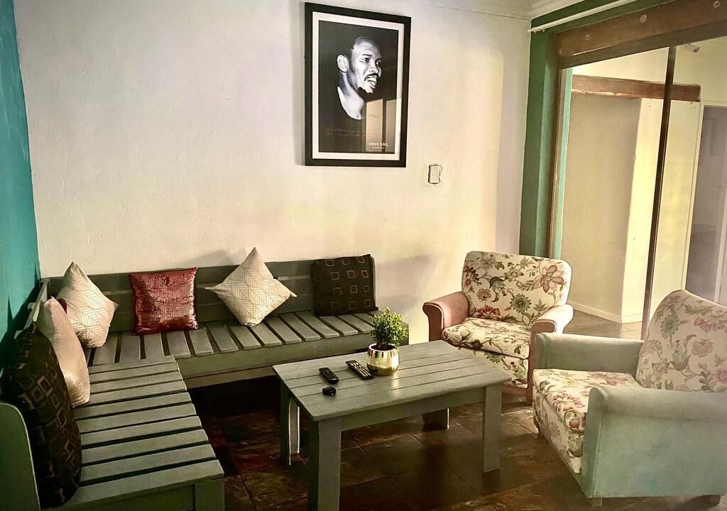 Photo of Livingroom in Meyerton