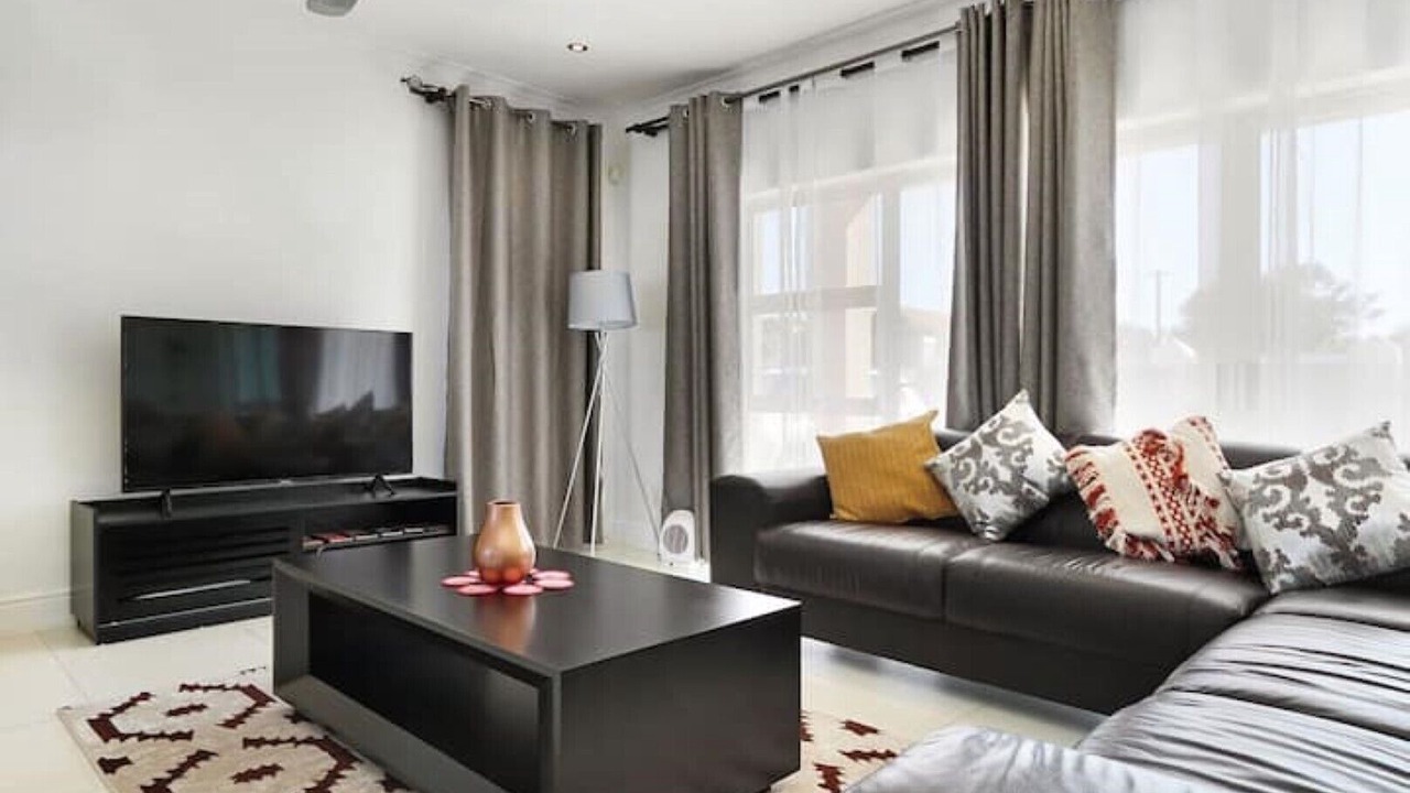 Photo of Livingroom in Parow