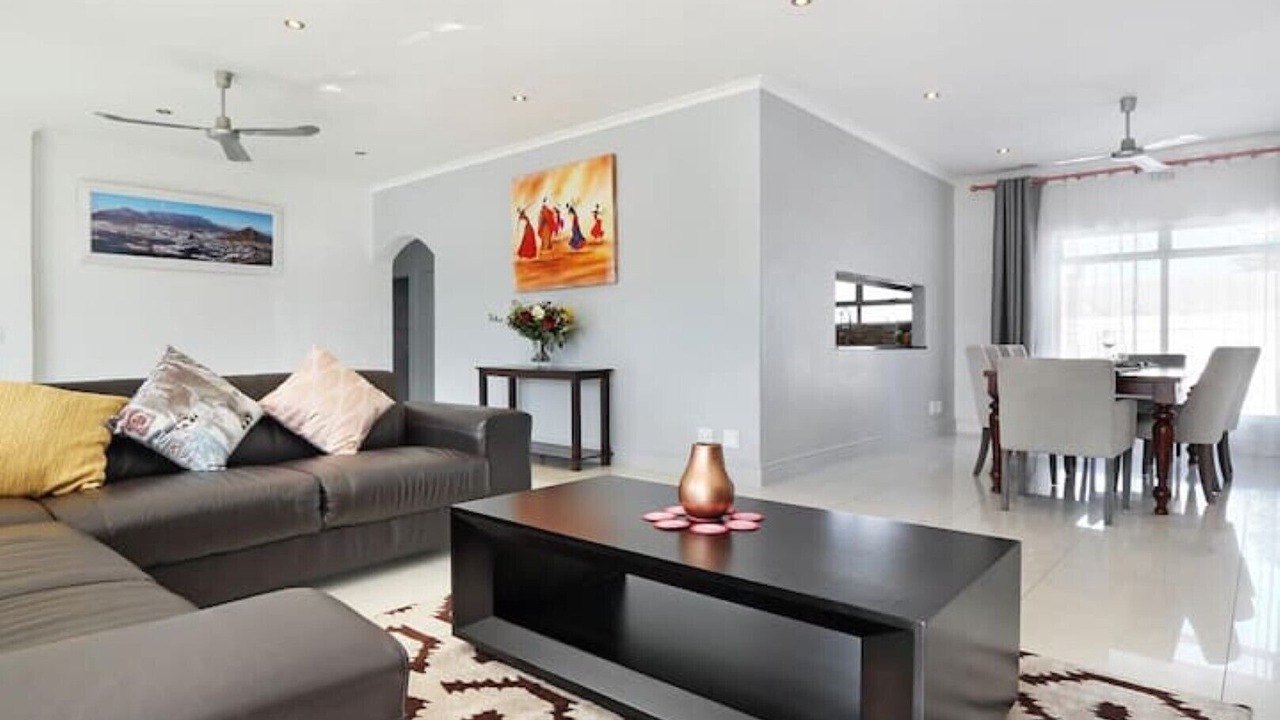 Photo of Livingroom in Parow