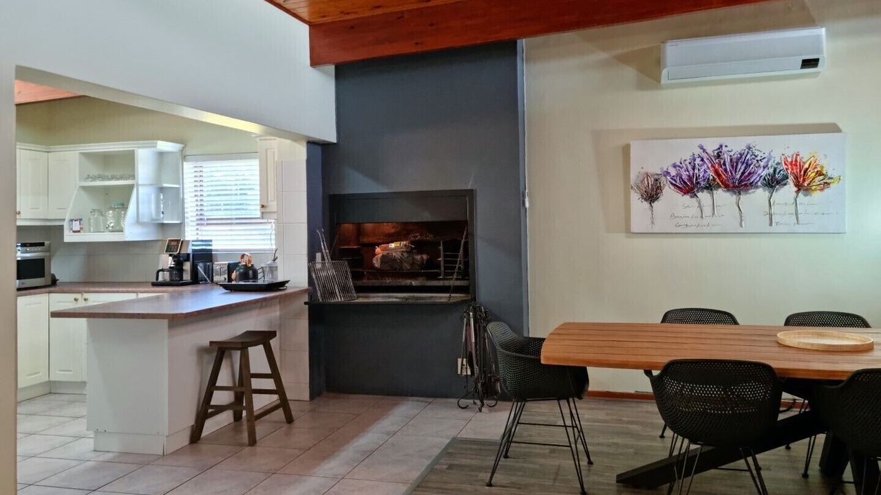 Photo of Bedroom in Gordons Bay Central