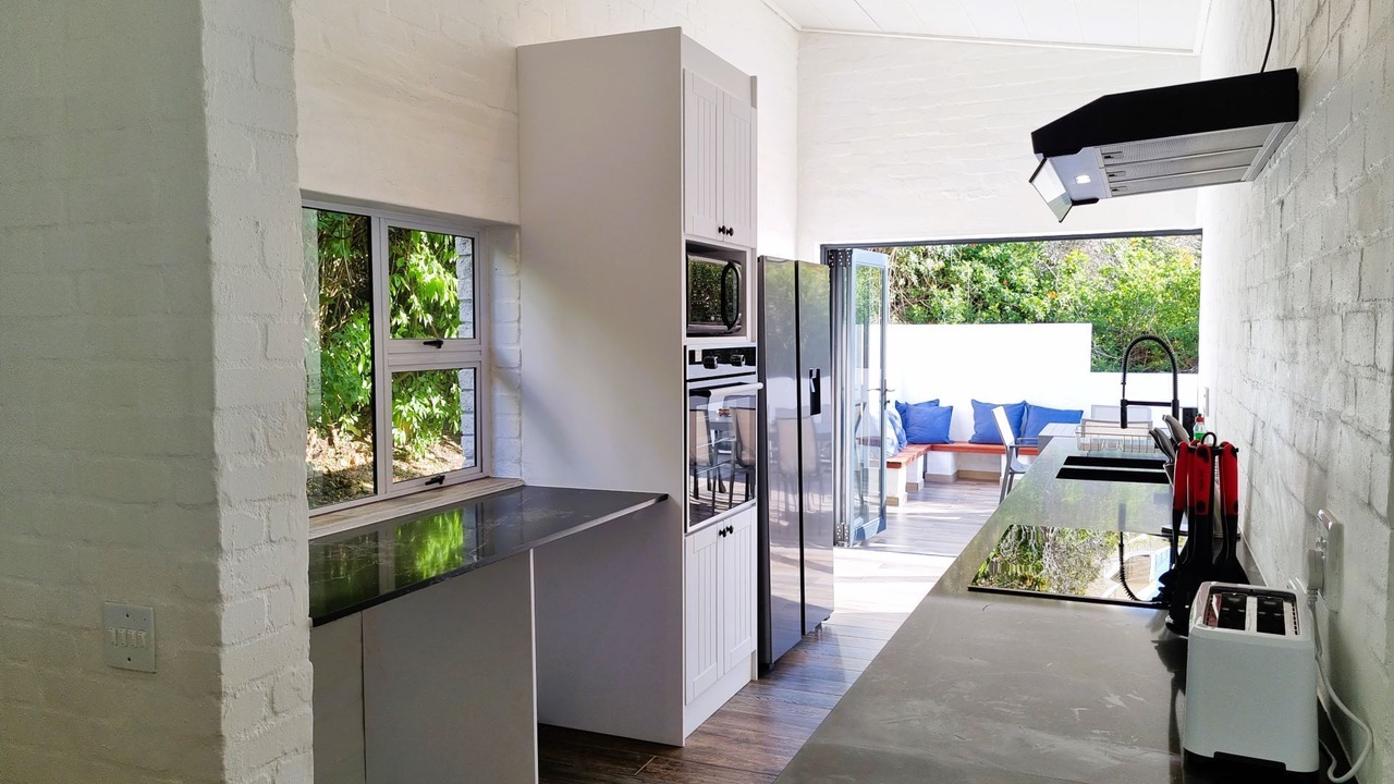 Photo of Kitchen in Mountainside