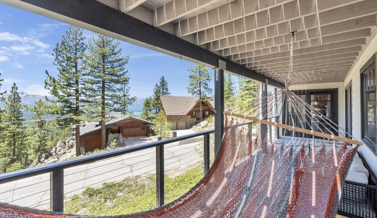 Photo of Patio Balcony in South Lake Tahoe