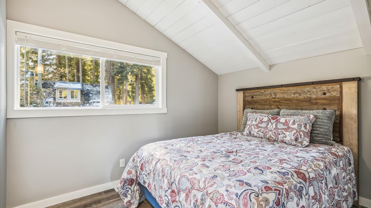 Photo of Bedroom in Comstock Acres