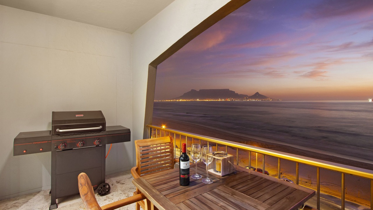 Photo of Outdoor in Bloubergstrand