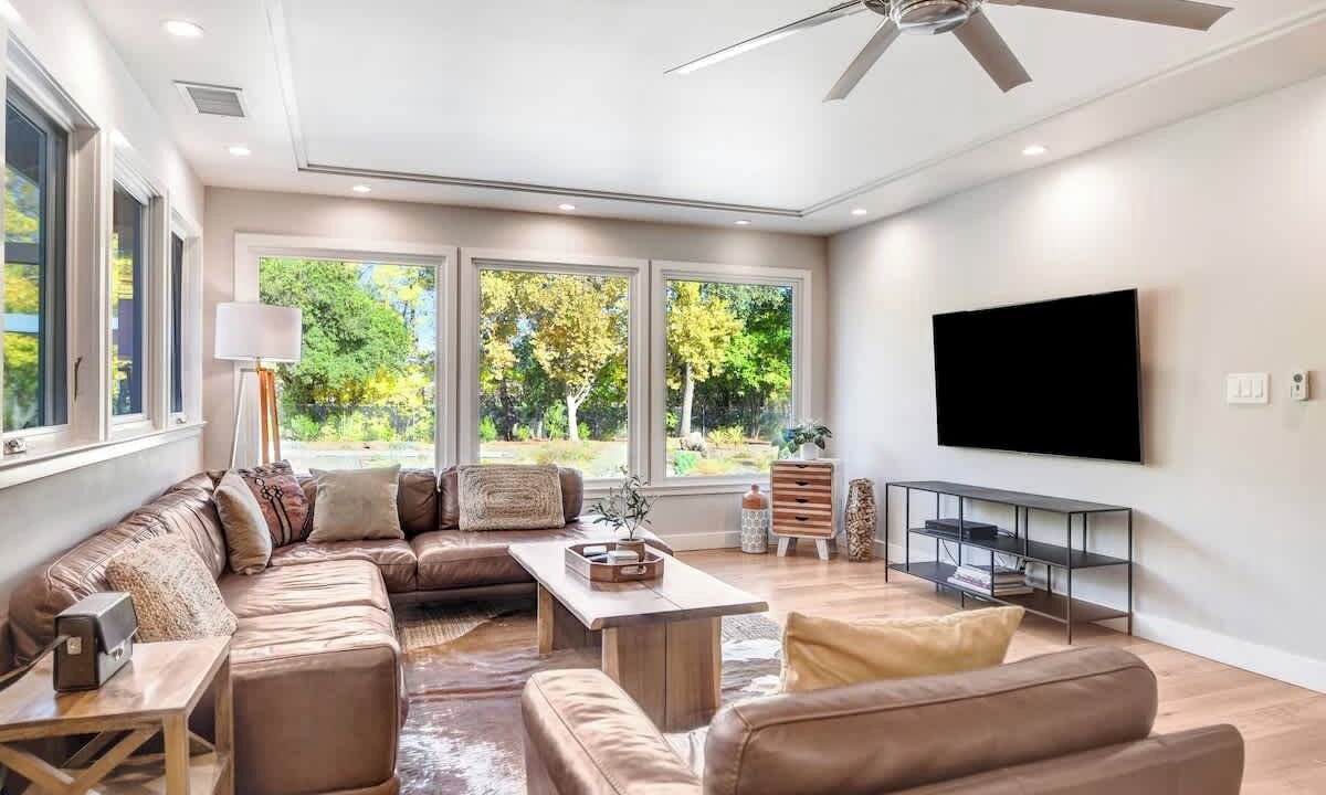 Photo of Livingroom in Sonoma