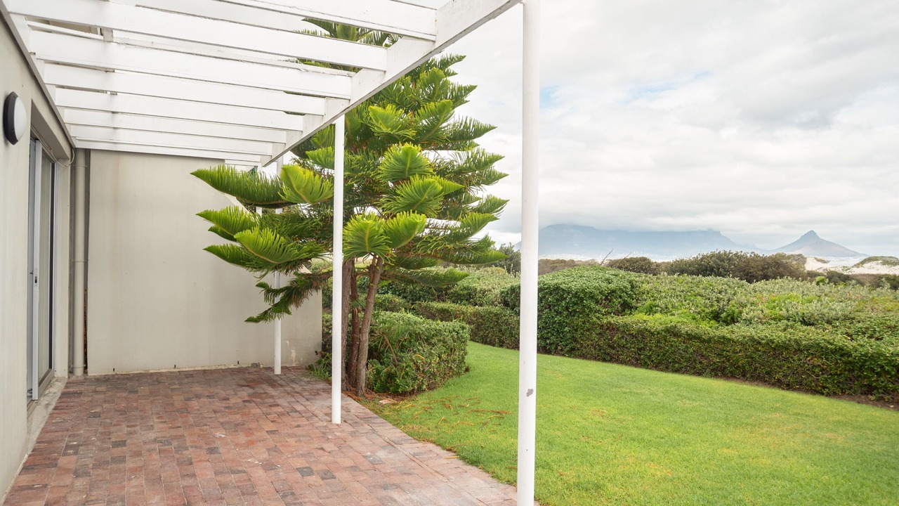 Photo of Outdoor in Bloubergstrand