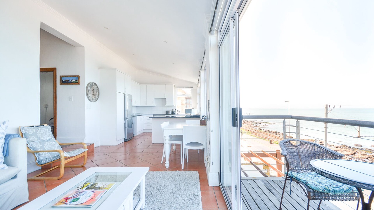 Photo of Livingroom in Kalk Bay