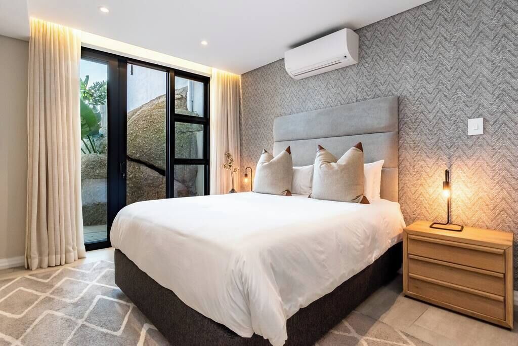 Photo of Bedroom in Camps Bay