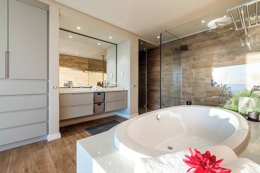 Photo of Bathroom in Camps Bay