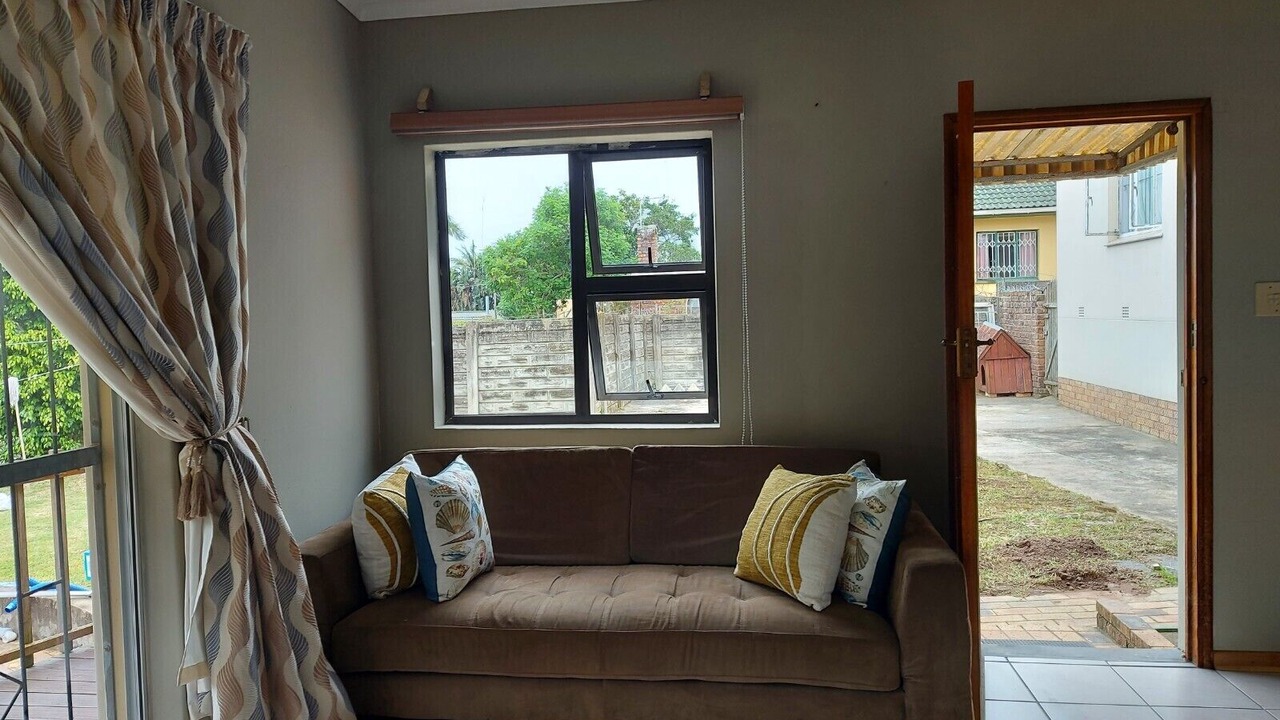 Photo of Livingroom in East London