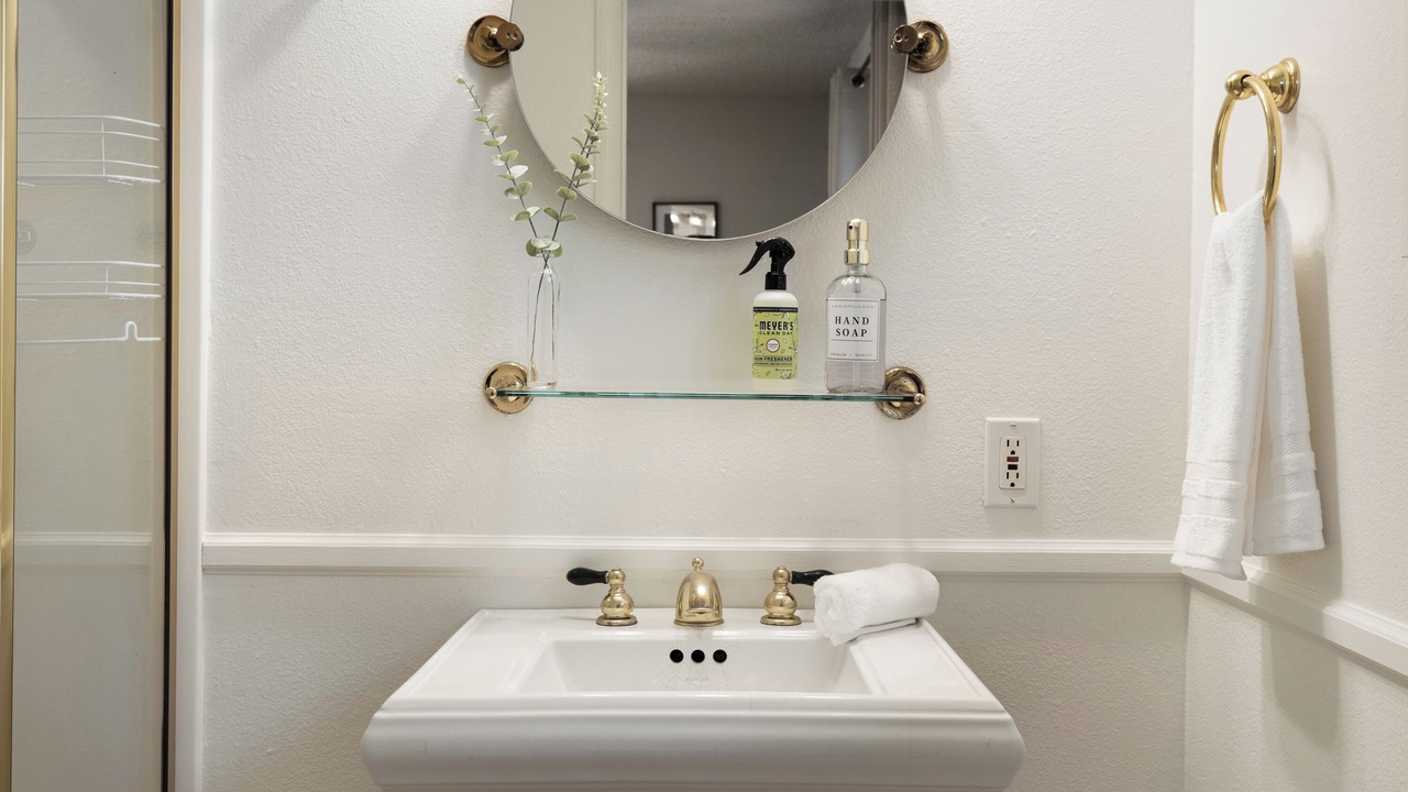 Photo of Bathroom in Meadow Vista