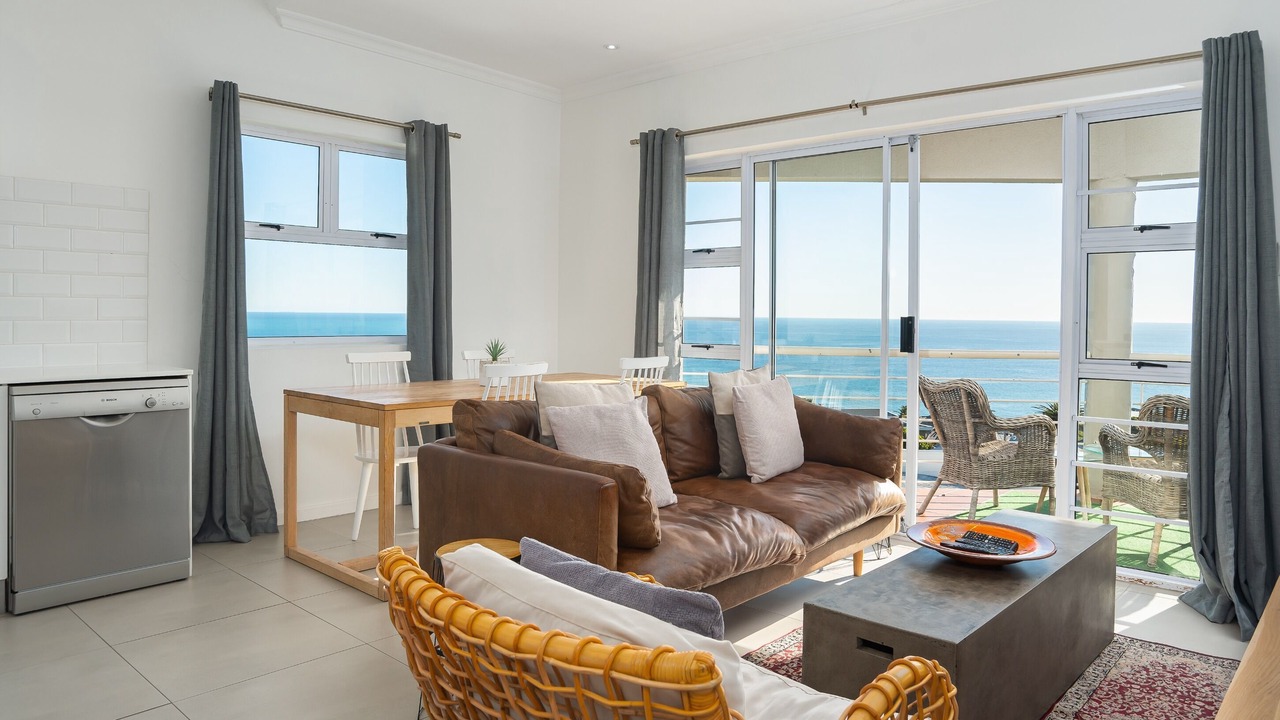 Photo of Livingroom in Camps Bay