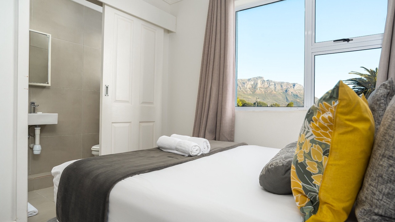 Photo of Bedroom in Camps Bay