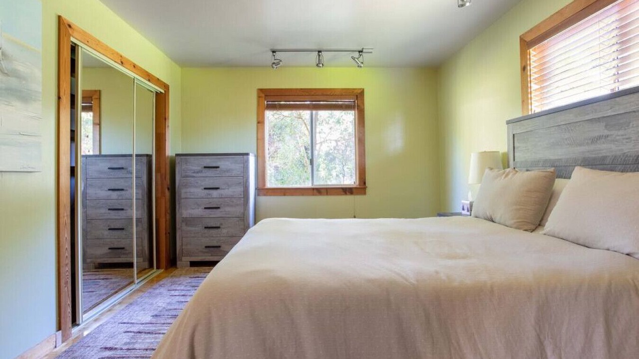 Photo of Bedroom in Point Reyes Station