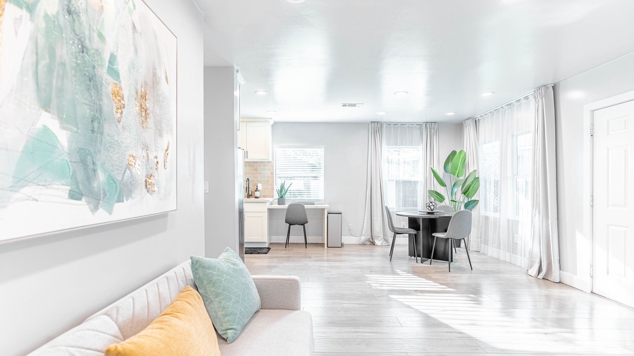 Photo of Bedroom in North Oak Park