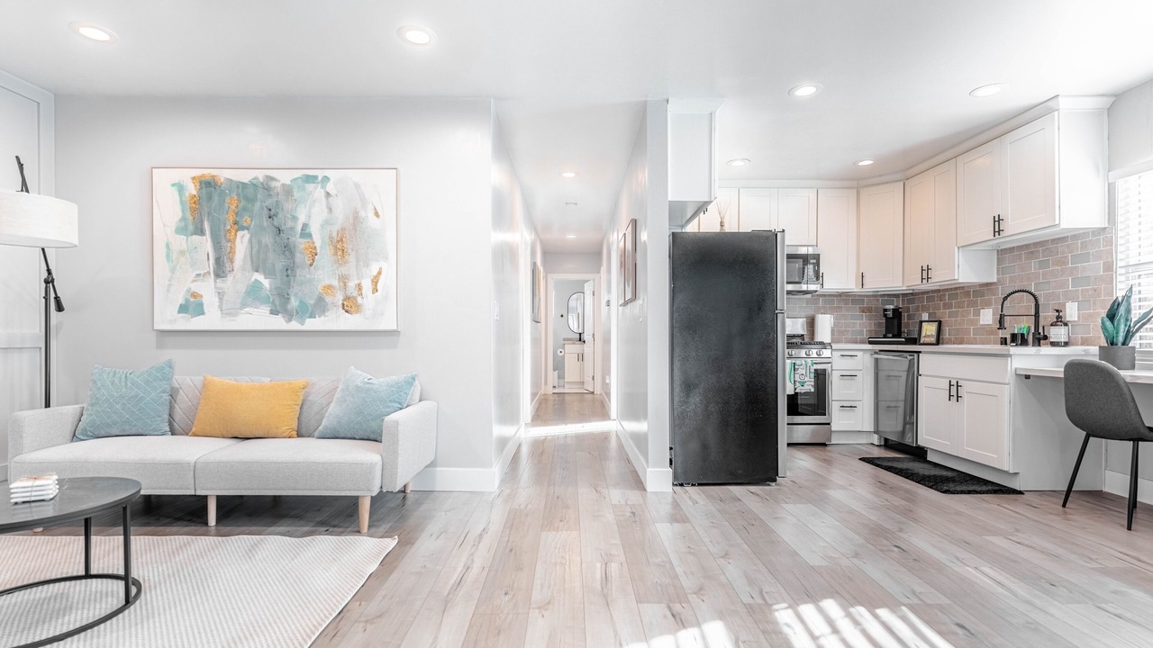 Photo of Bedroom in North Oak Park