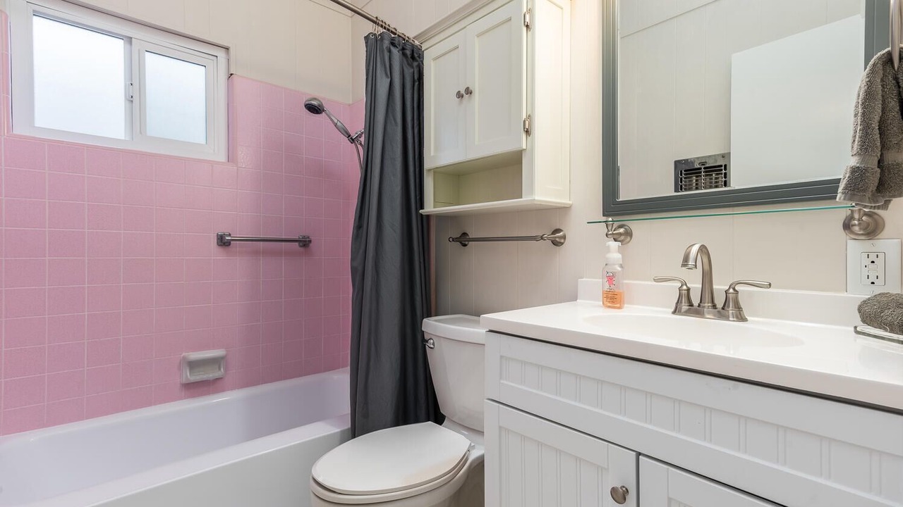 Photo of Bathroom in Park Hill
