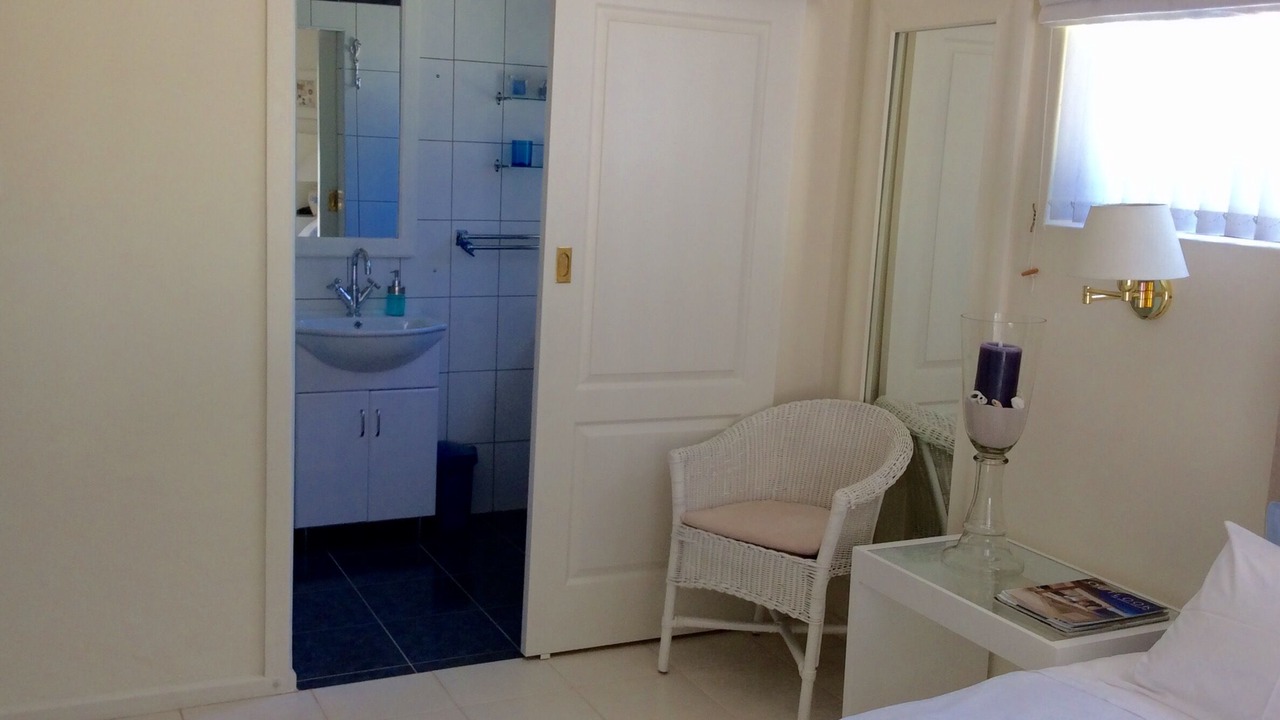 Photo of Bedroom in Redhill
