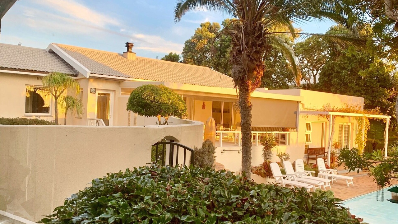 Photo of Patio Balcony in Redhill