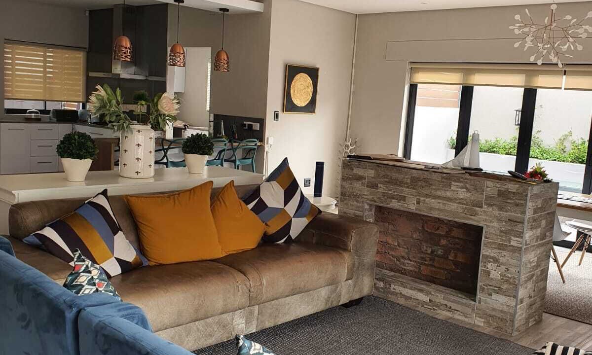 Photo of Livingroom in Berea