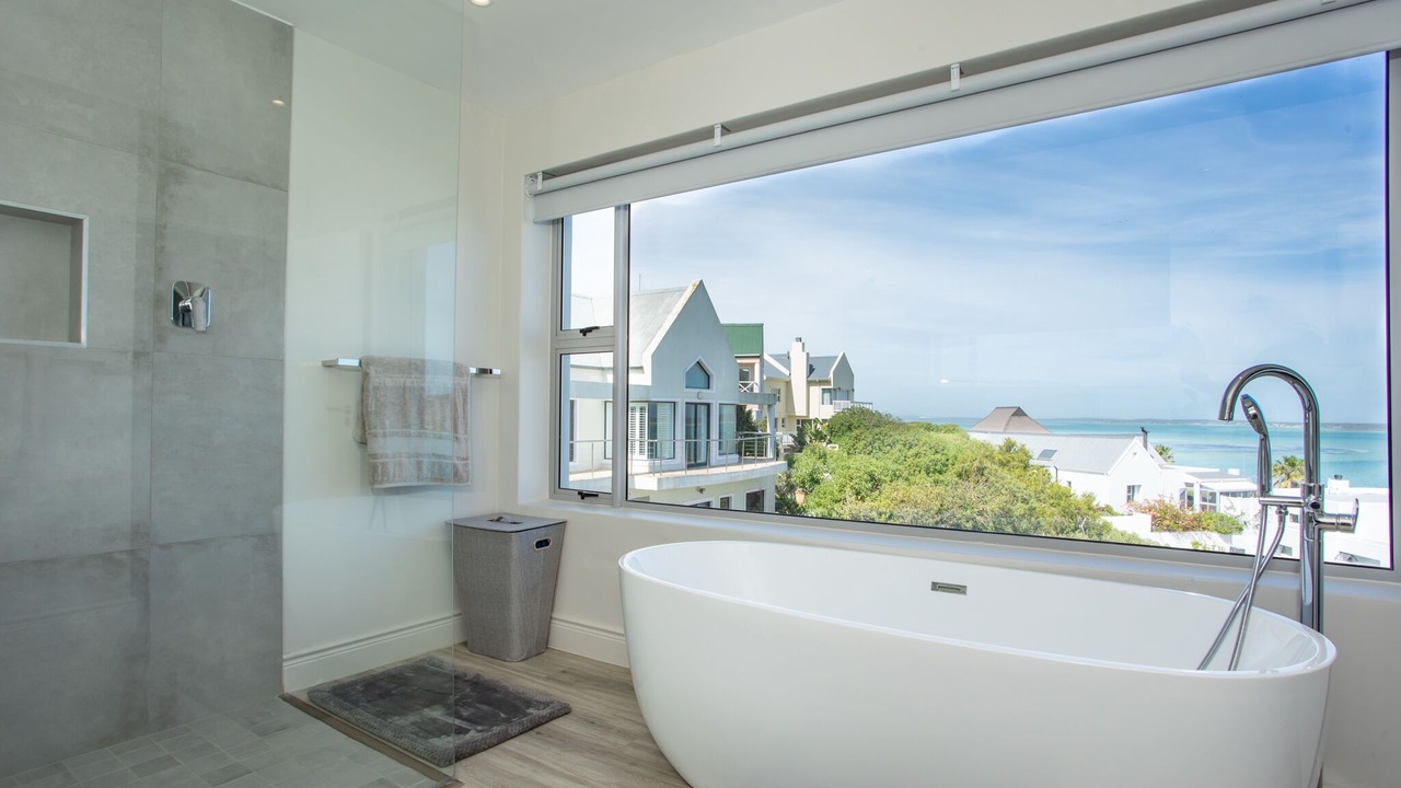 Photo of Bathroom in Langebaan