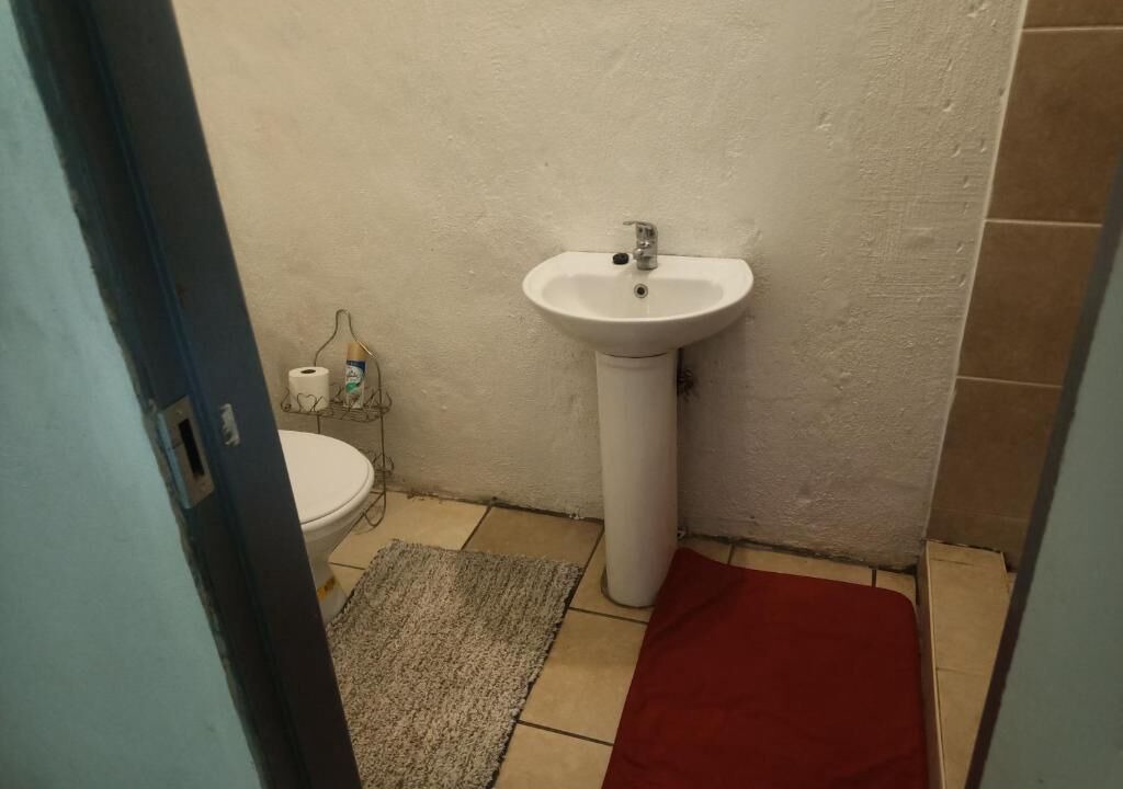 Photo of Bathroom in Vanderbijlpark
