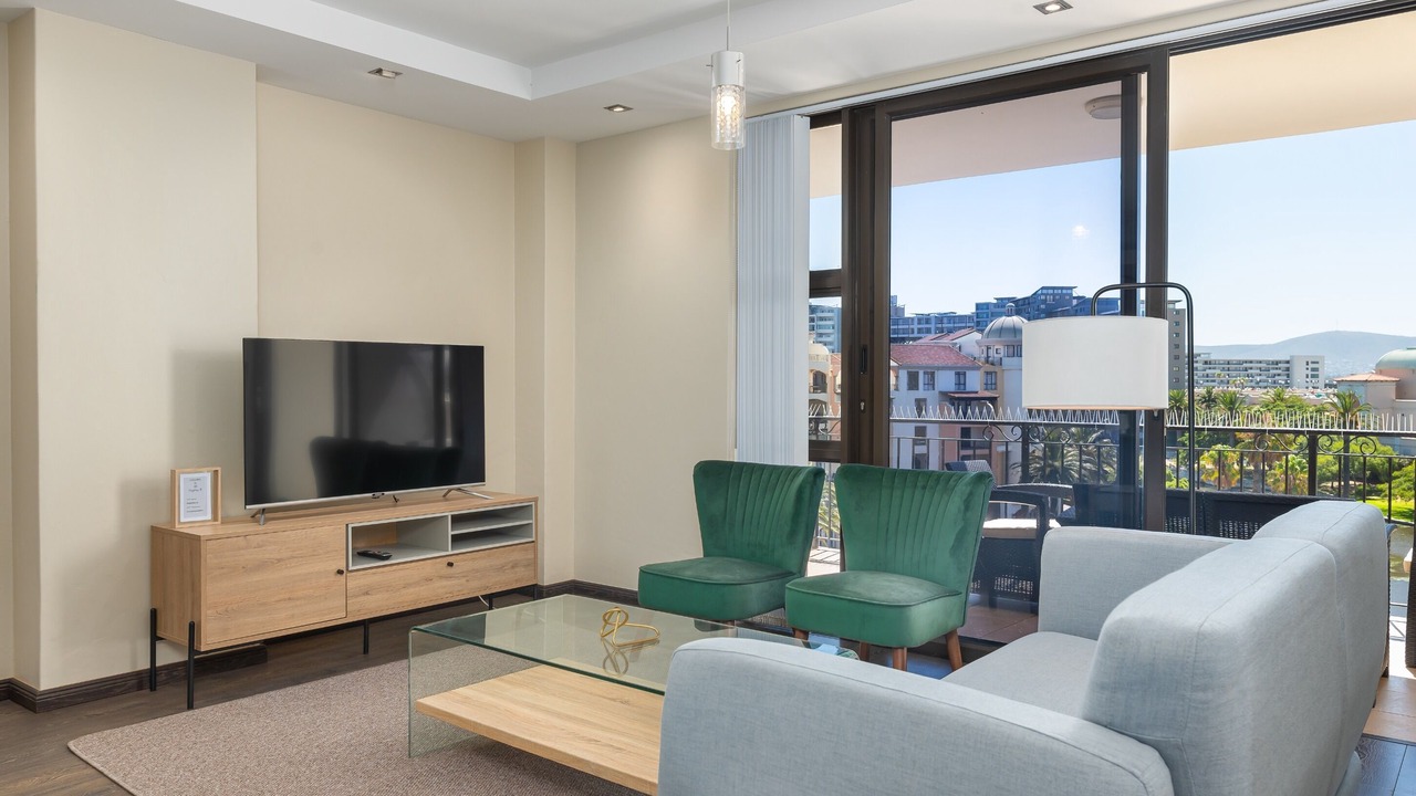 Photo of Livingroom in Century City