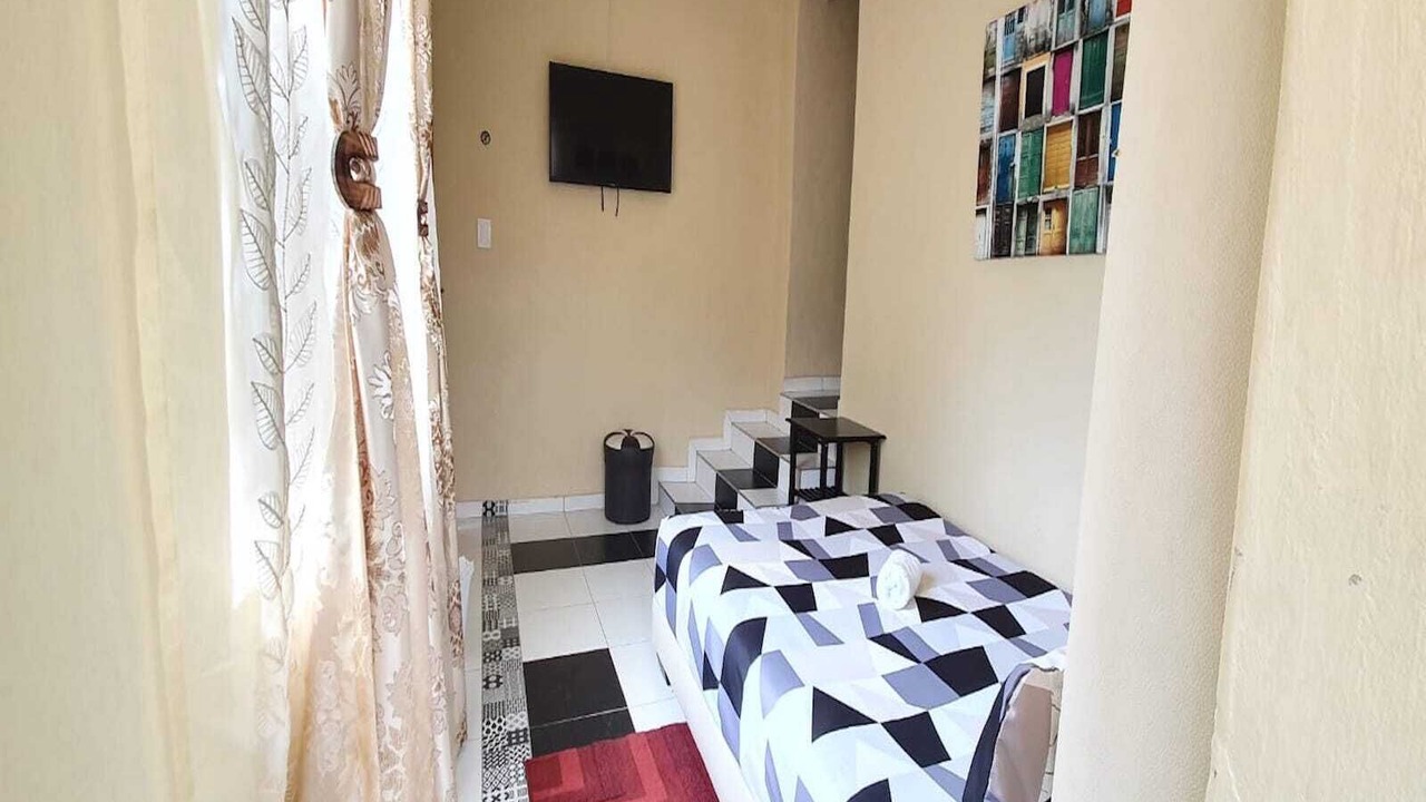 Photo of Bedroom in Greater Johannesburg Metropolitan Area