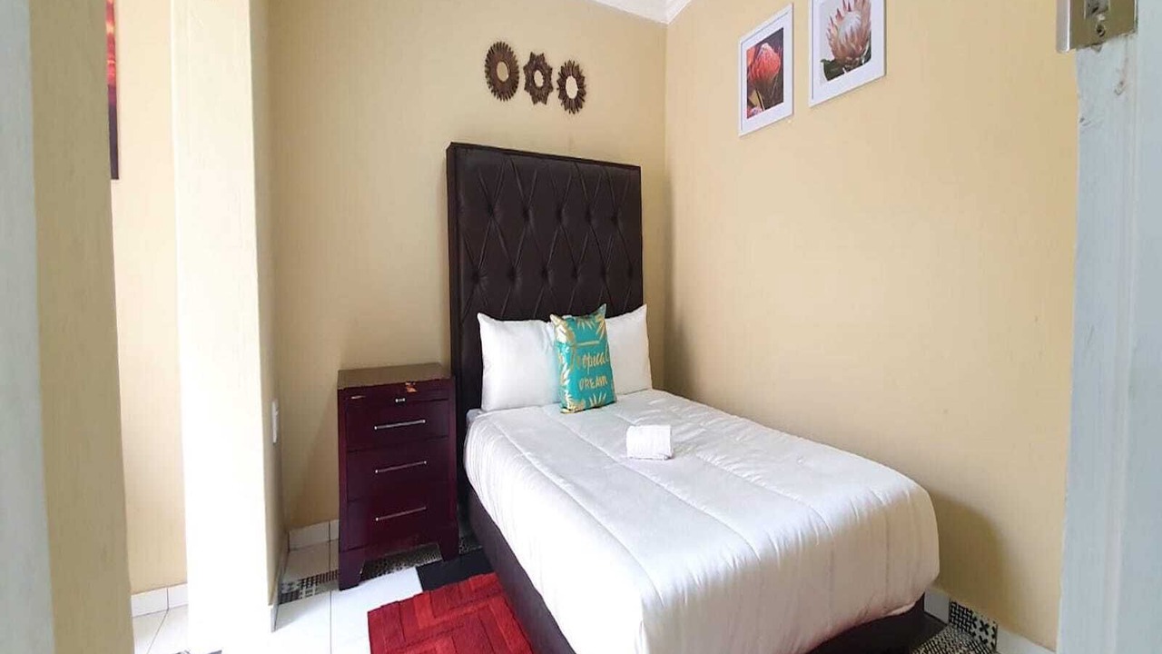 Photo of Bedroom in Greater Johannesburg Metropolitan Area