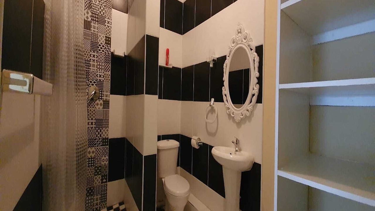 Photo of Bathroom in Greater Johannesburg Metropolitan Area